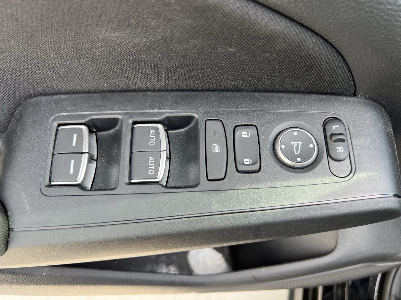 Used 2025 Honda Civic Sport image 15