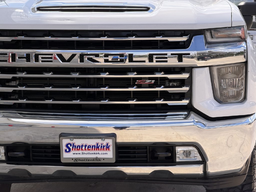 Used 2022 Chevrolet Silverado 2500 LTZ w/ LTZ Convenience Package AWD/4WD image 8