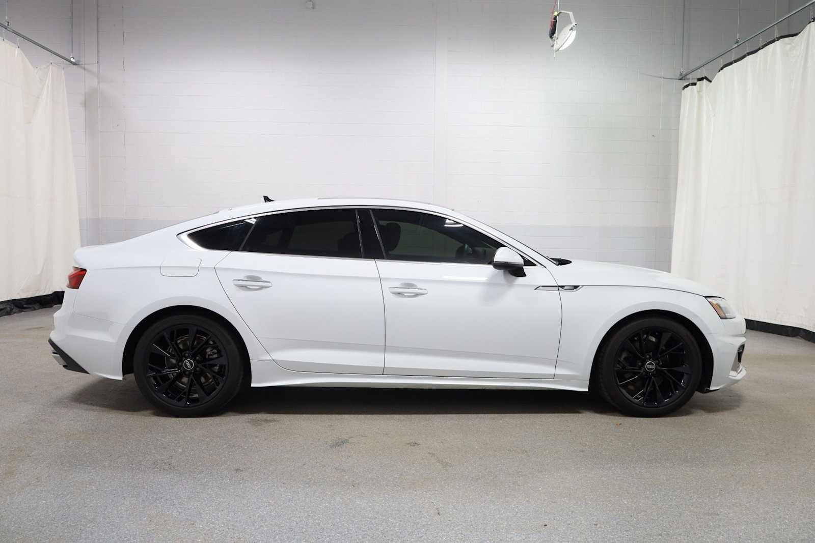 Used 2022 Audi A5 2.0T Premium image 10