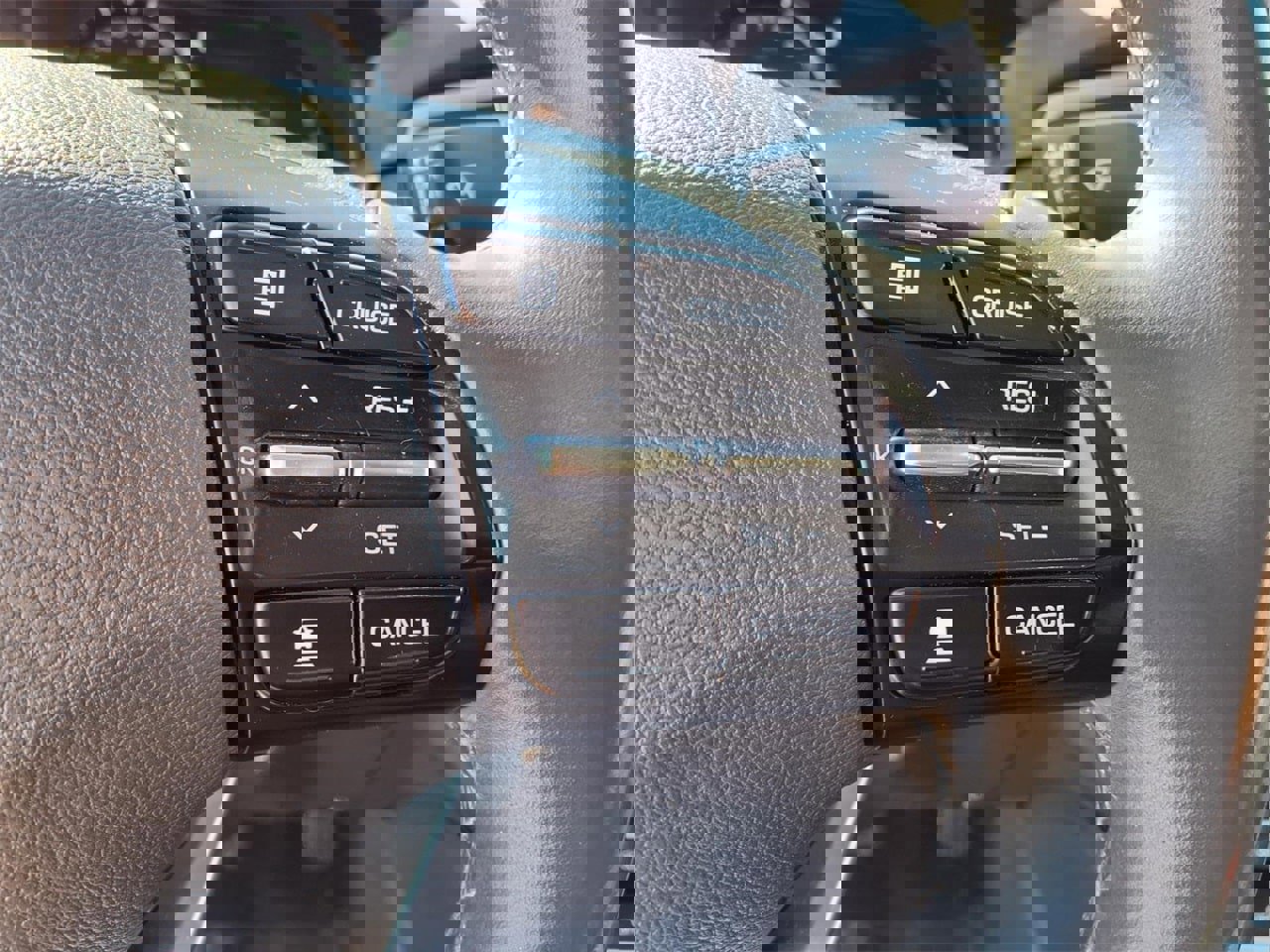 Used 2018 Hyundai Ioniq Limited w/ Limited Ultimate Package 03 image 24