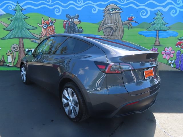 Used 2023 Tesla Model Y Long Range AWD/4WD image 4