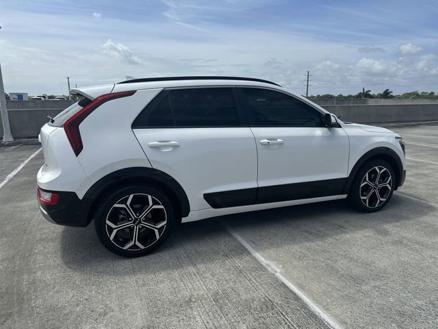 Used 2023 Kia Niro EX Touring image 34