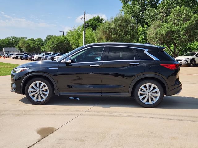 Used 2019 INFINITI QX50 Luxe FWD image 4