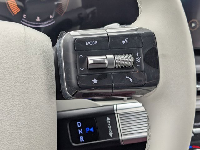 New 2025 Hyundai Santa Fe SEL image 15