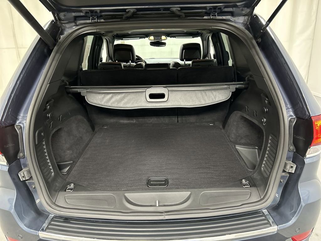 Certified 2021 Jeep Grand Cherokee Limited w/ Trailer Tow Group IV image 23