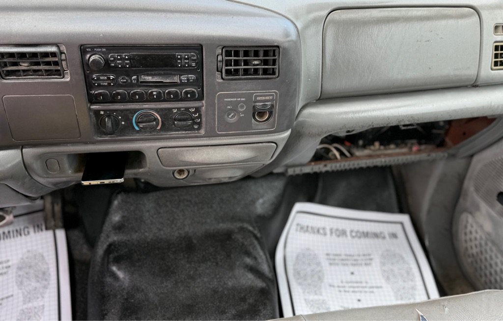 Used 2003 Ford F350 XL RWD image 12