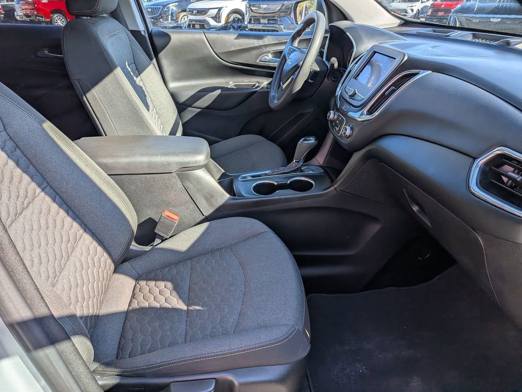 Used 2020 Chevrolet Equinox LT image 27