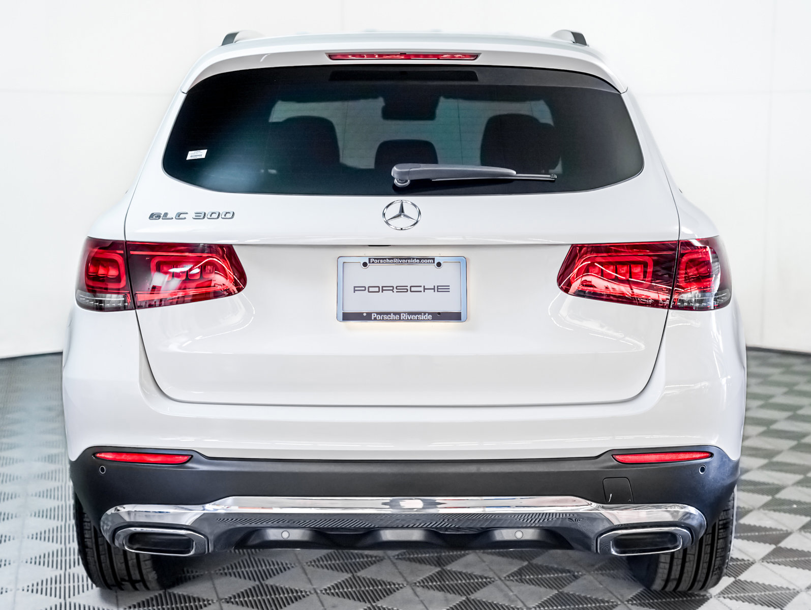 Used 2022 Mercedes-Benz GLC 300 image 7