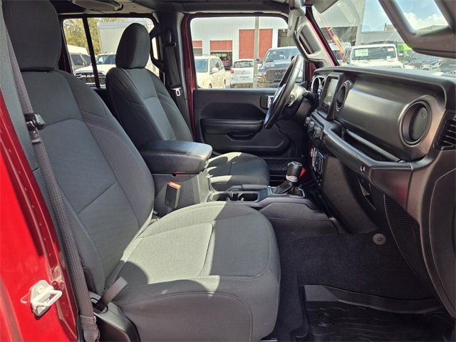 Used 2021 Jeep Gladiator Willys image 20