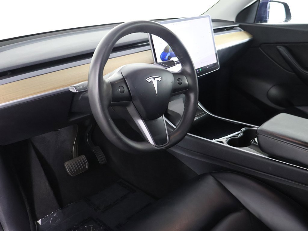 Used 2021 Tesla Model Y Long Range image 26