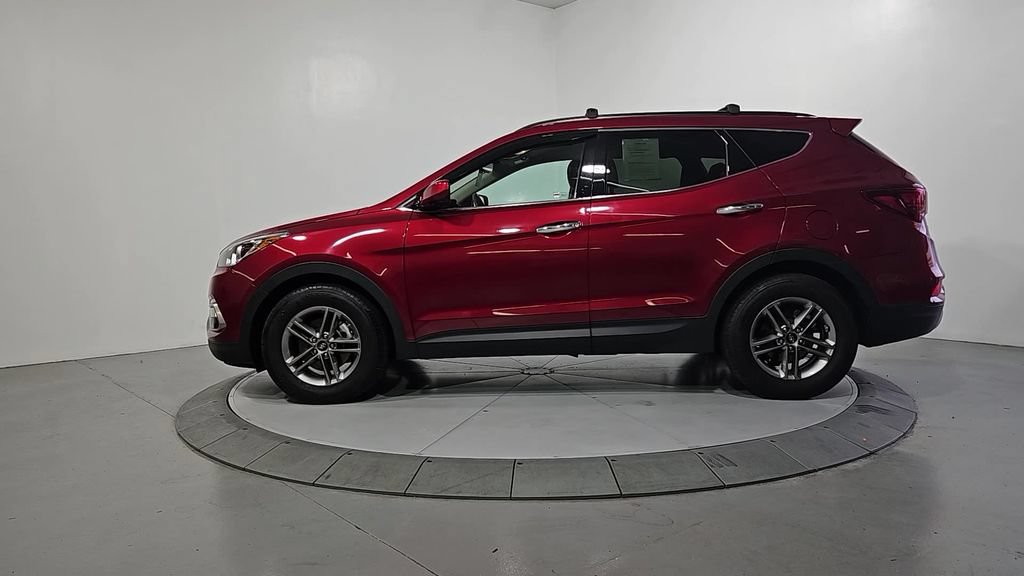 Used 2017 Hyundai Santa Fe Sport AWD/4WD image 2
