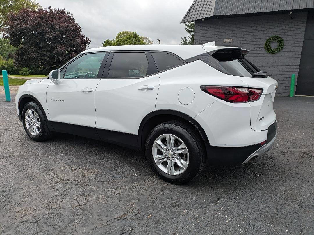 Used 2020 Chevrolet Blazer LT FWD image 3