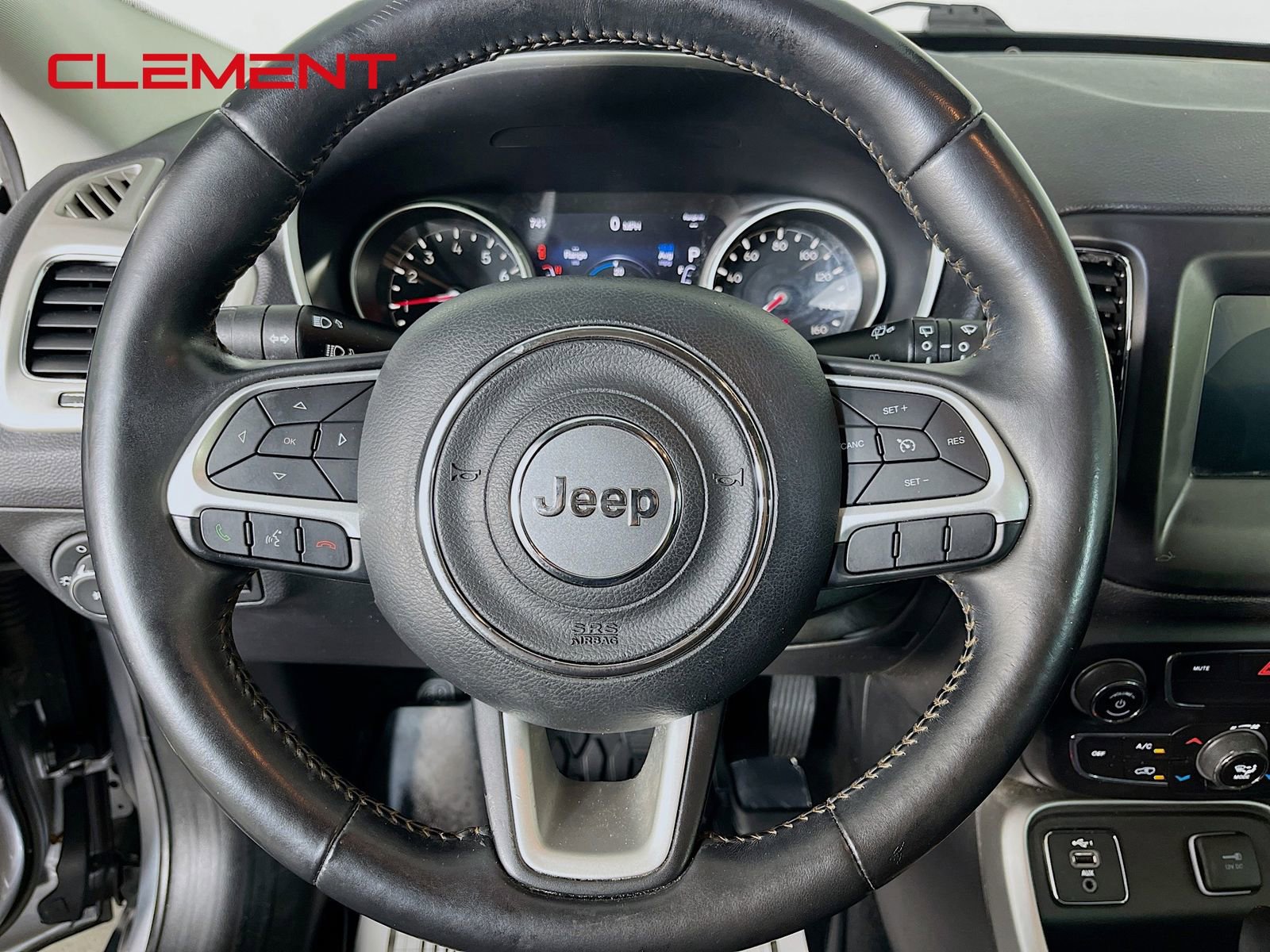 Used 2019 Jeep Compass Latitude w/ Popular Equipment Group FWD image 14