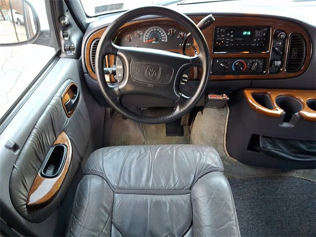 Used 1999 Dodge B1500 Conversion image 19