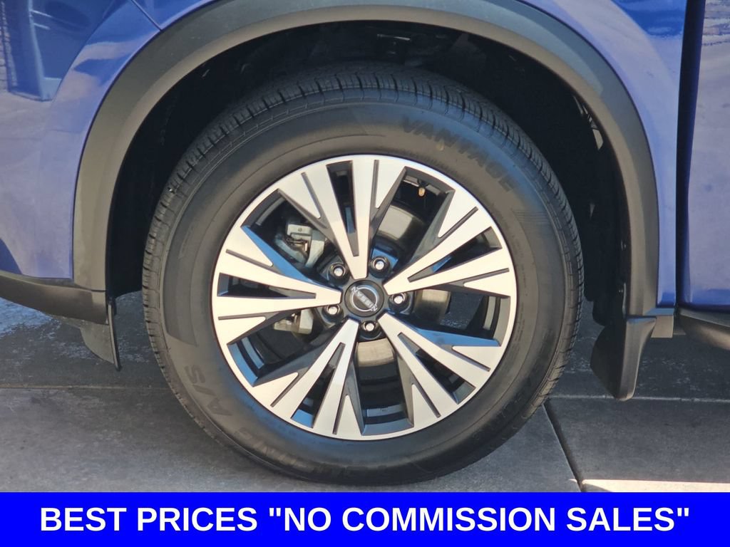 Used 2023 Nissan Rogue SV FWD image 34