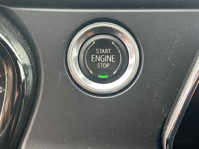 Used 2020 Chevrolet Blazer RS FWD image 27
