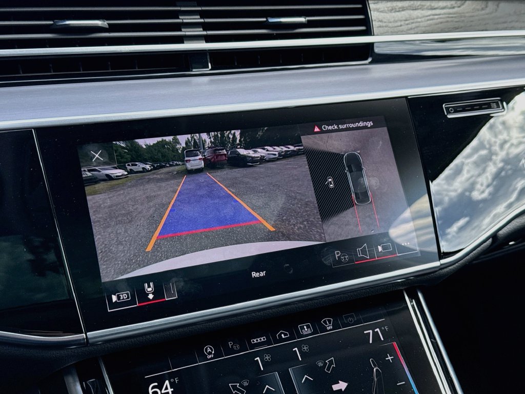 Used 2023 Audi A8 L 3.0T AWD/4WD image 14