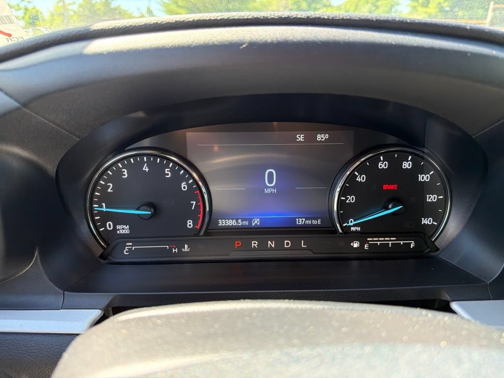 Used 2024 Ford Explorer XLT w/ Equipment Group 202A AWD/4WD image 16