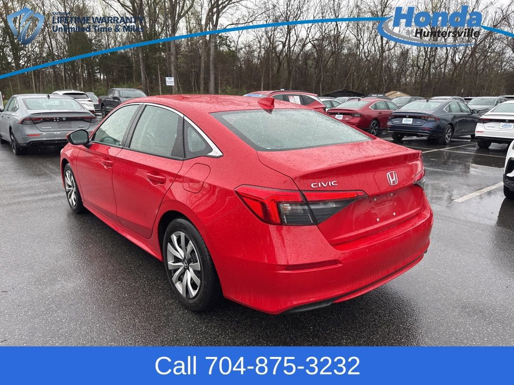 Used 2023 Honda Civic LX image 6