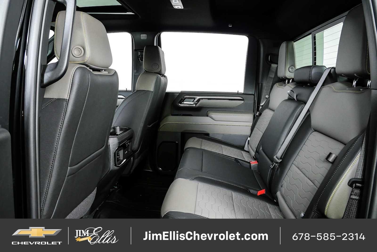 New 2026 Chevrolet Silverado 2500 ZR2 AWD/4WD image 18