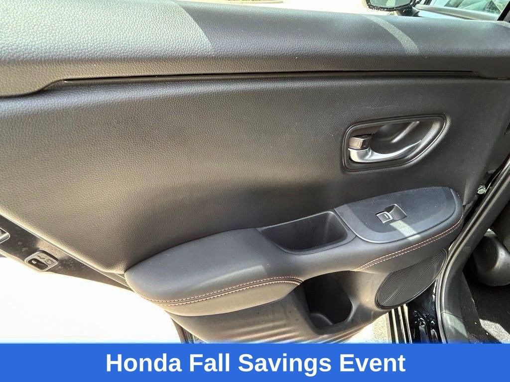 Used 2024 Honda HR-V Sport image 11