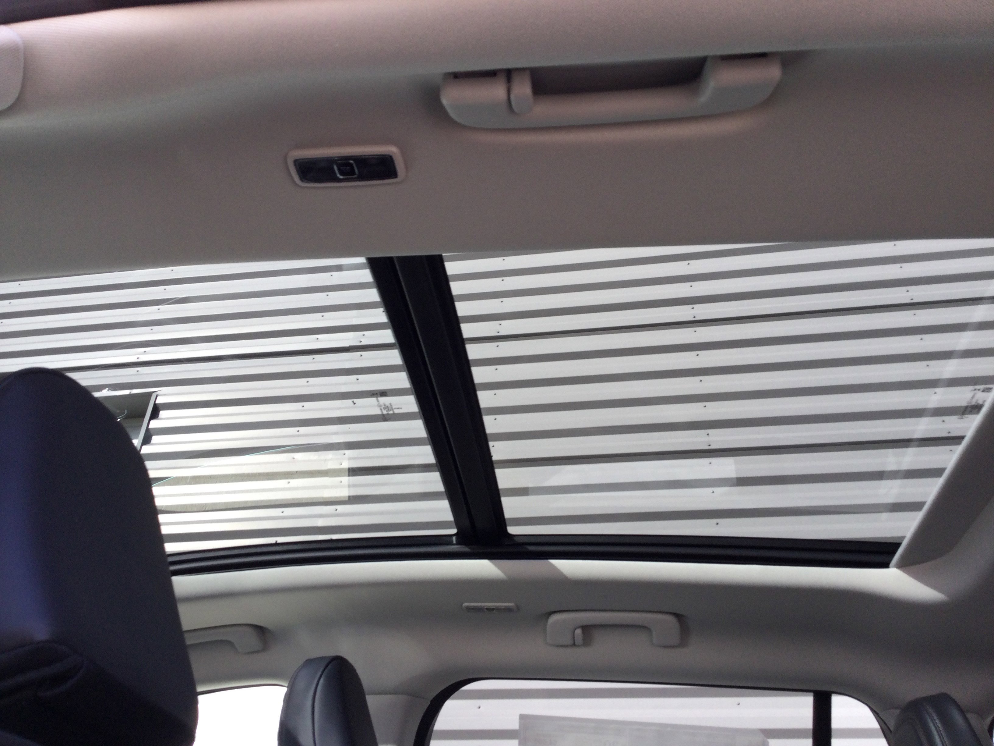 New 2026 Lincoln Aviator AWD image 7