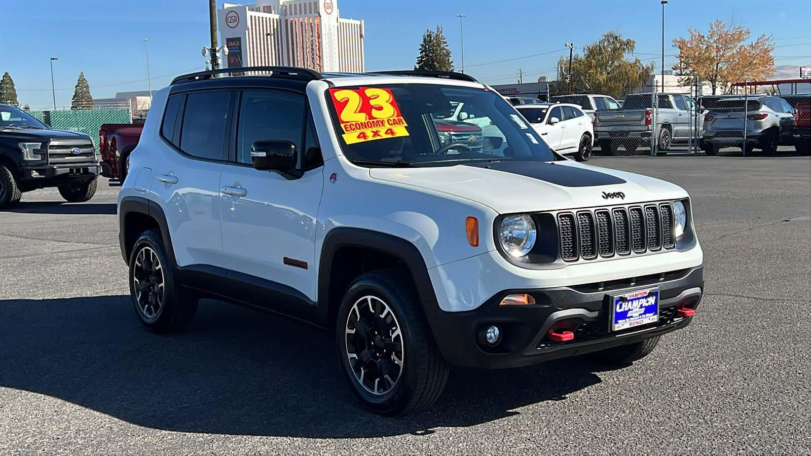 Used 2023 Jeep Renegade Trailhawk image 3