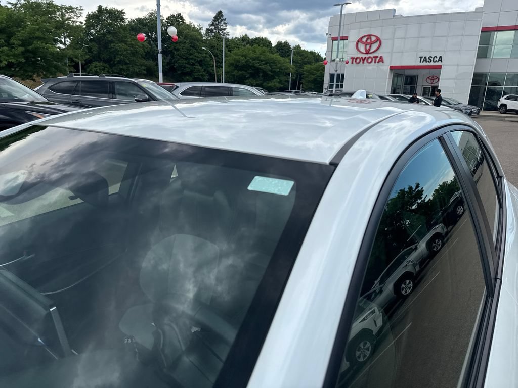 Used 2023 Toyota Corolla XSE FWD image 44