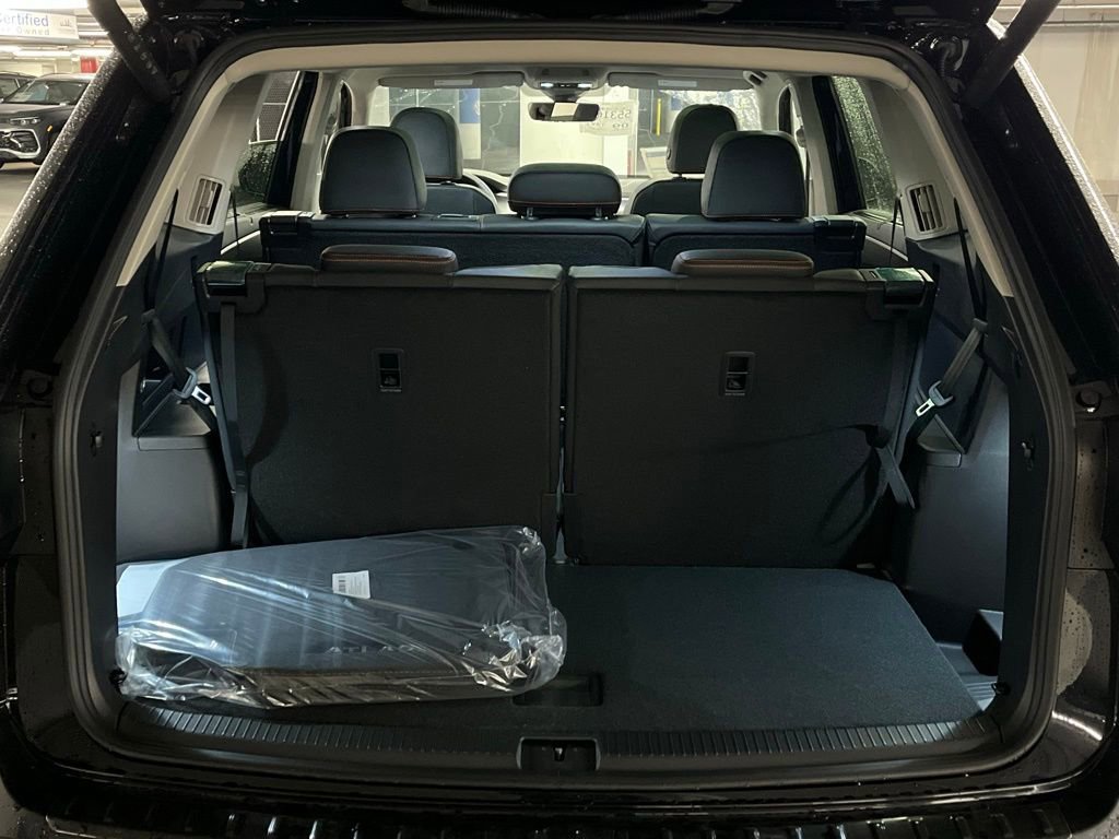 New 2026 Volkswagen Atlas Peak Edition image 39