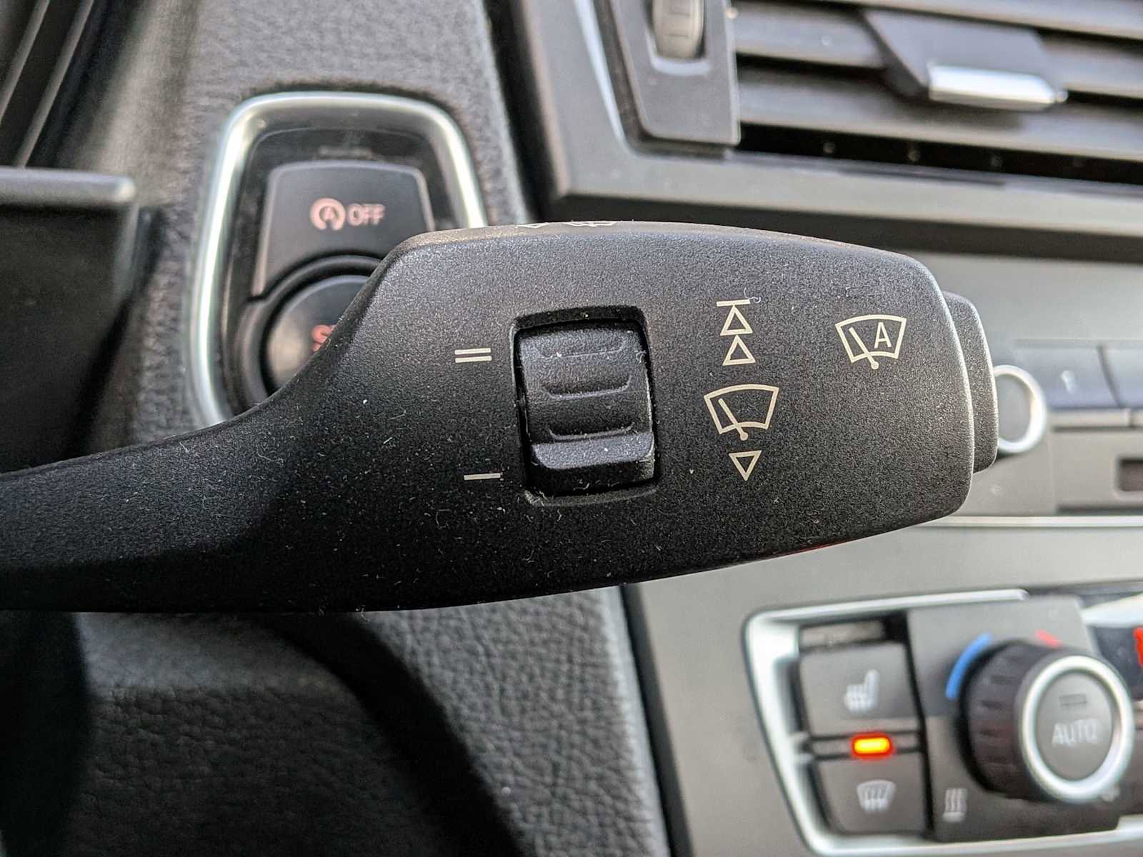 Used 2015 BMW 228i Coupe image 25