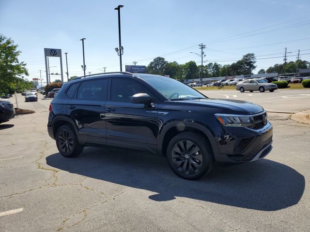 Certified 2024 Volkswagen Taos S FWD image 3