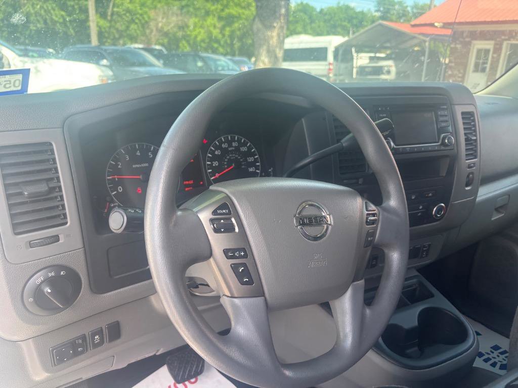 Used 2018 Nissan NV 2500 SV image 11