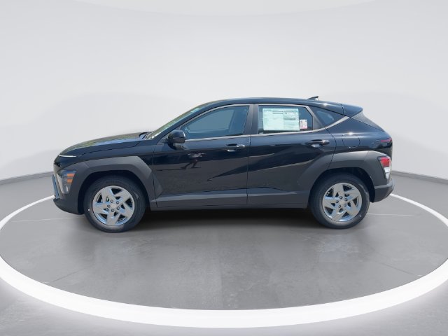 Used 2027 Hyundai Kona SE FWD image 5