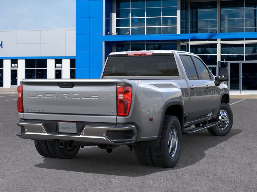 New 2026 Chevrolet Silverado 3500 LT AWD/4WD image 4