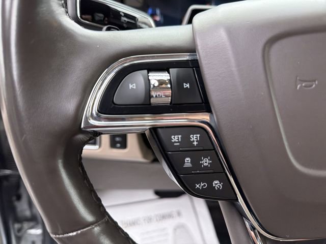 Used 2022 Lincoln Navigator Reserve image 17