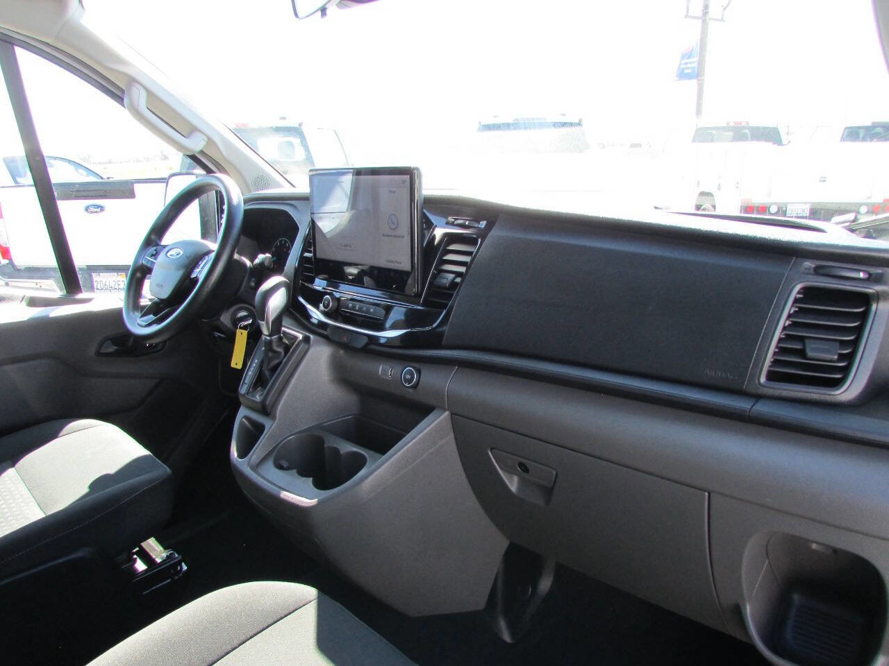 Used 2023 Ford Transit 350 XLT image 14