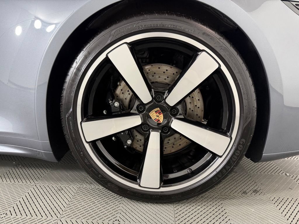 Certified 2025 Porsche 911 Carrera S RWD image 12
