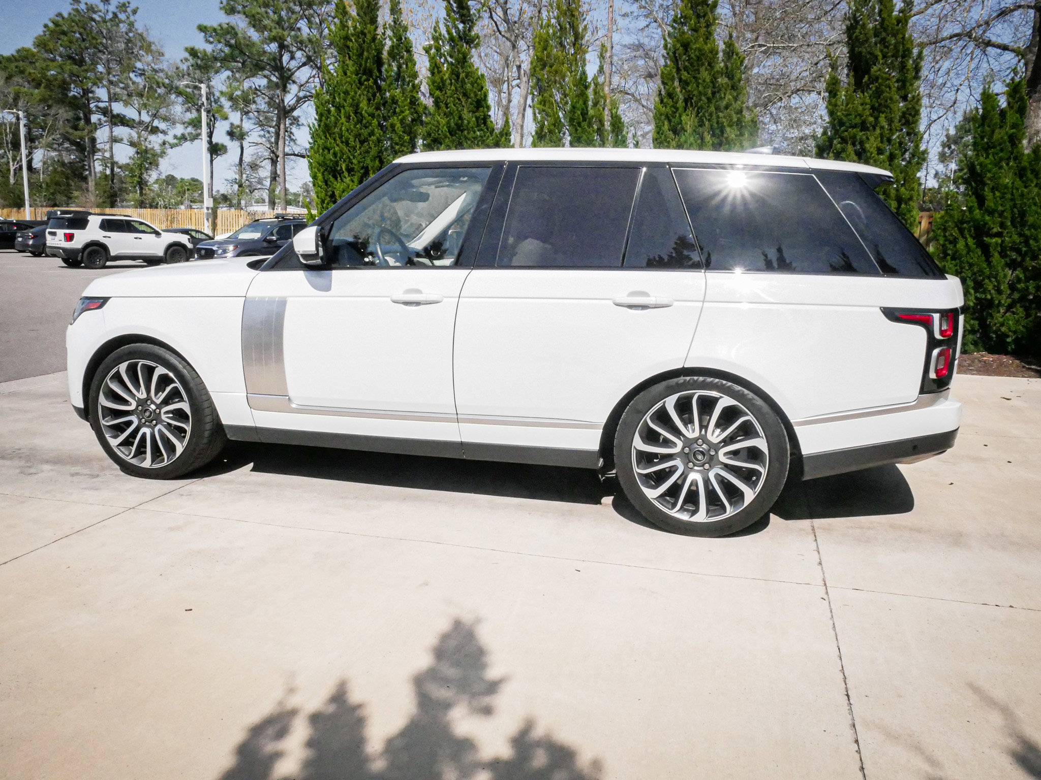 Used 2021 Land Rover Range Rover Westminster Edition image 7