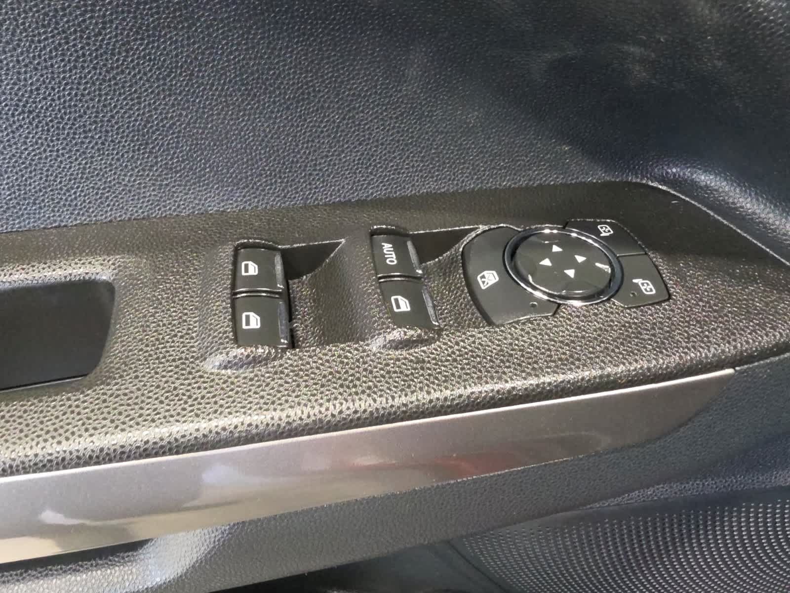 Used 2018 Ford EcoSport SE w/ SE Convenience Package AWD/4WD image 20