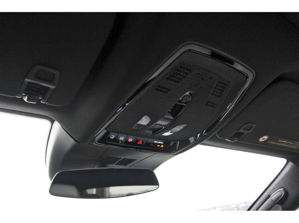 New 2026 Cadillac Lyriq Sport image 21