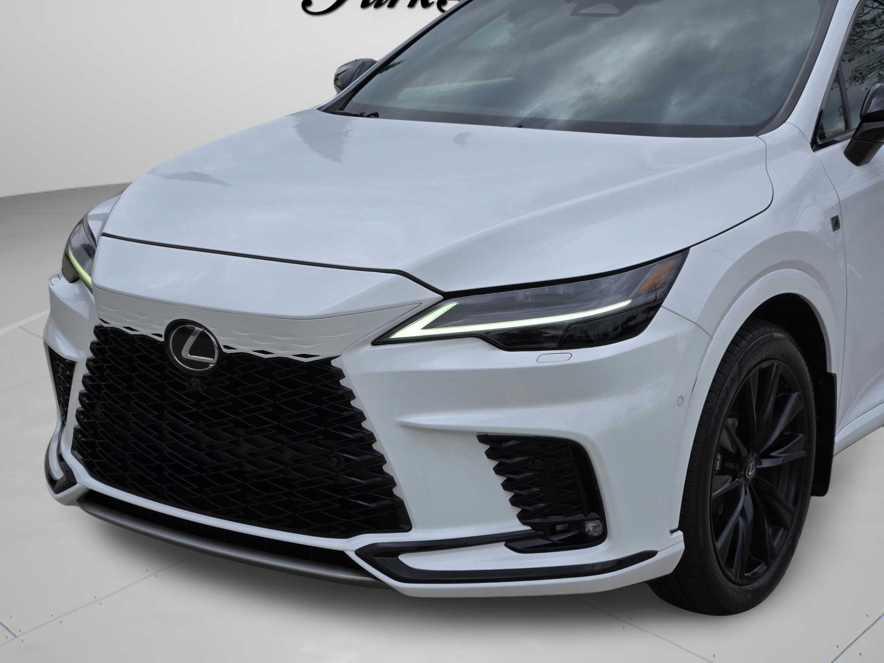 Certified 2024 Lexus RX 500h F Sport w/ Convenience Package image 10