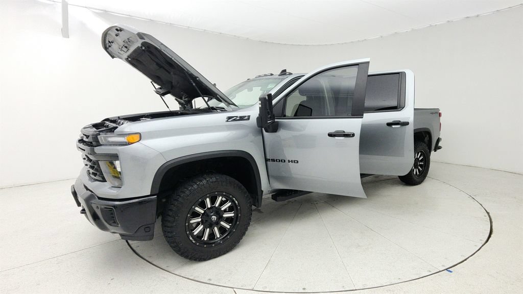 Used 2026 Chevrolet Silverado 2500 Custom w/ Custom Value Package AWD/4WD image 10