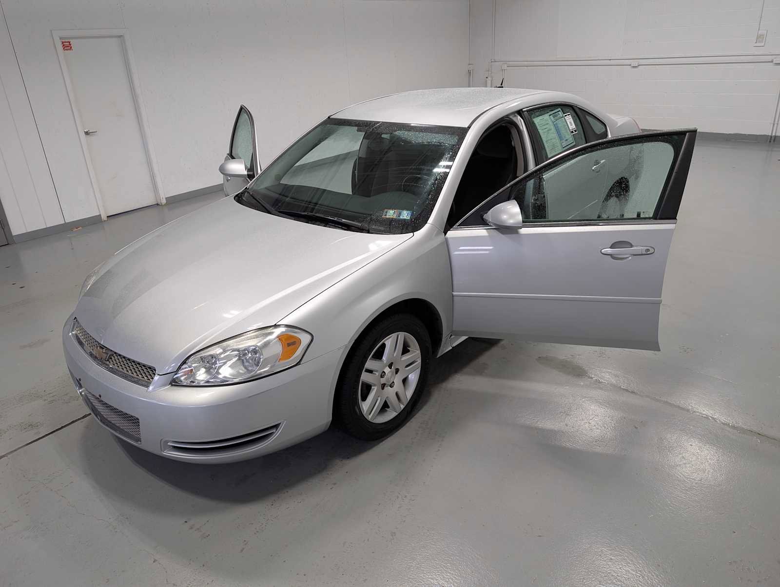 Used 2014 Chevrolet Impala LT image 16