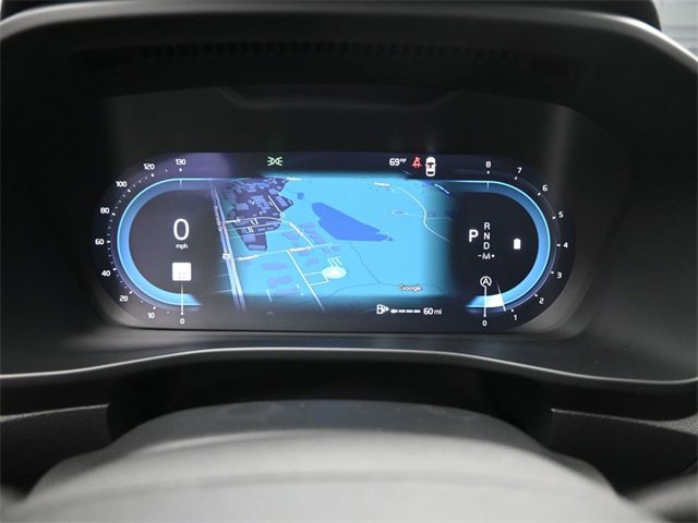 Used 2024 Volvo XC40 B5 Plus w/ Protection Package Premier image 10
