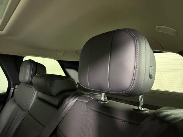 New 2025 Land Rover Range Rover SE image 21