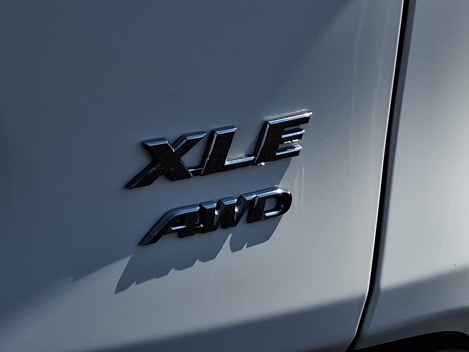 Used 2024 Toyota RAV4 XLE w/ Convenience Package AWD/4WD image 32