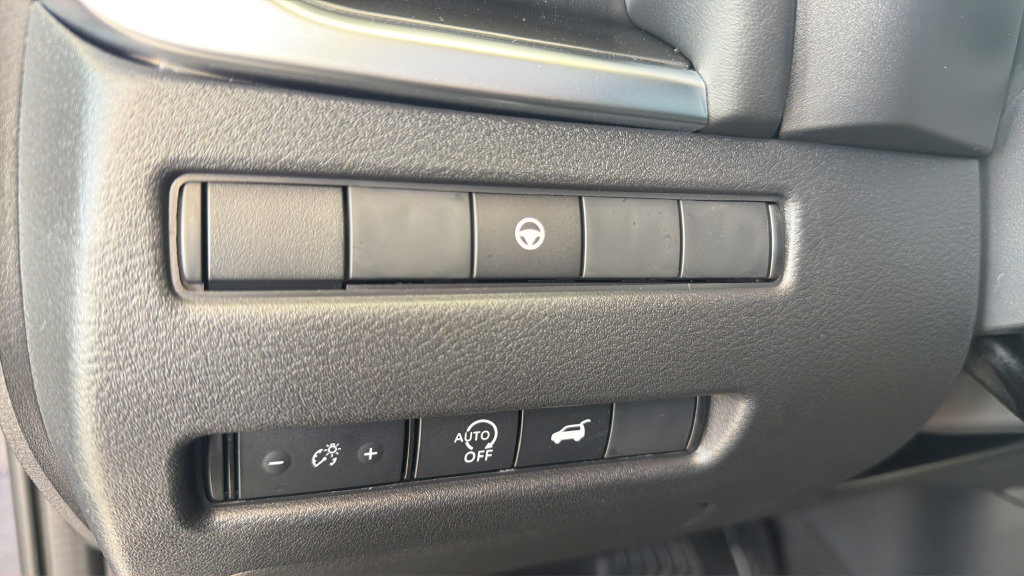 New 2026 Nissan Rogue SV w/ Cold Weather Package AWD/4WD image 22