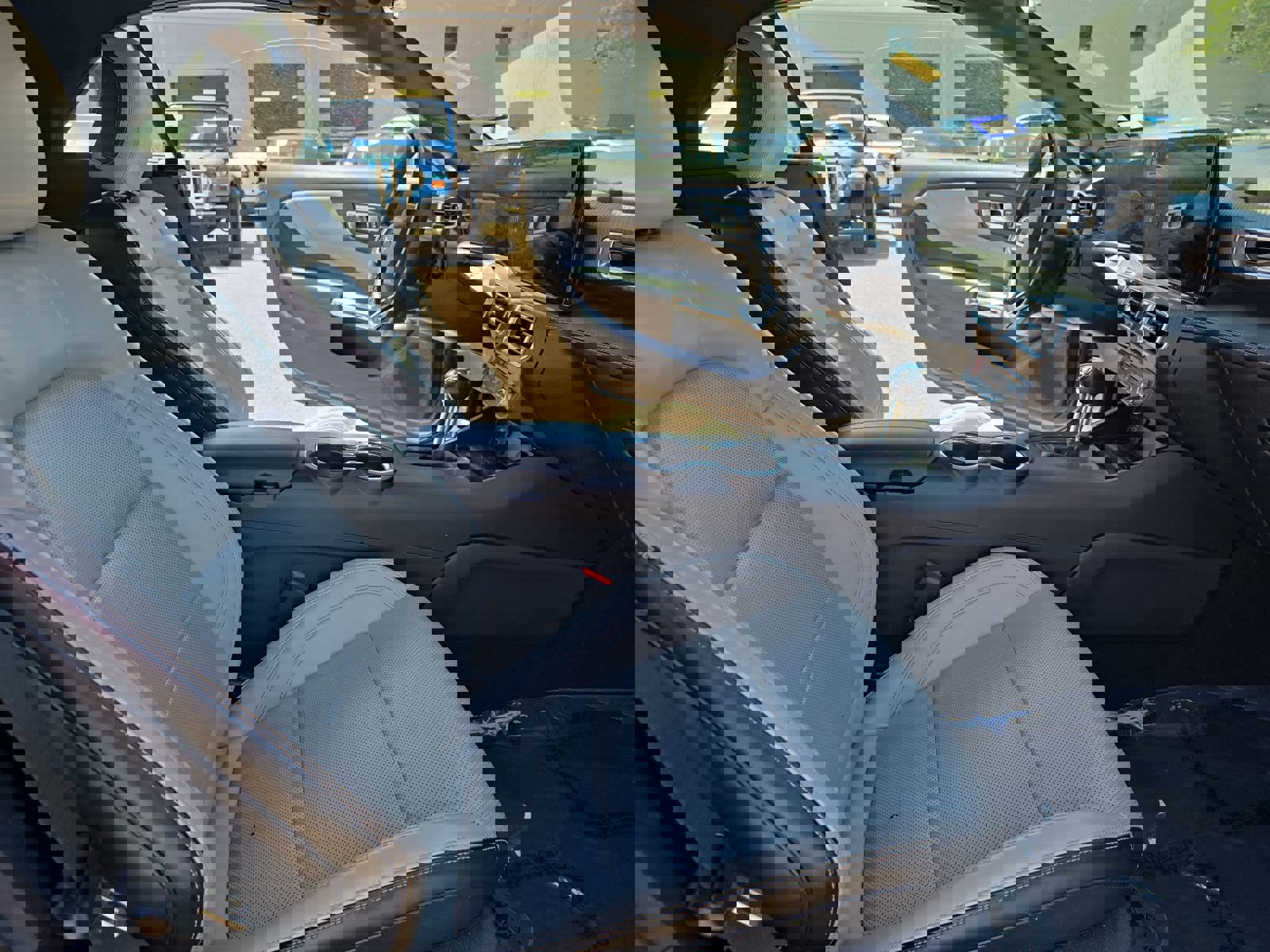 Used 2024 Ford Mustang Premium RWD image 10