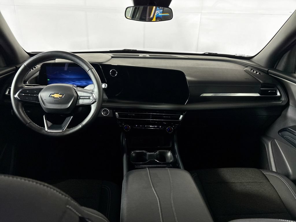 Used 2024 Chevrolet Traverse LT AWD/4WD image 12