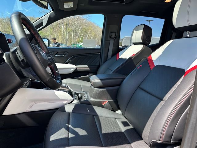 Used 2023 GMC Canyon AT4X AWD/4WD image 41